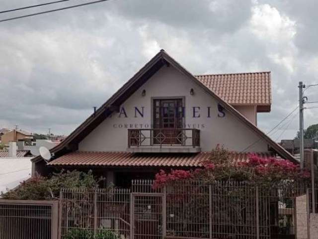 Casa com 3 quartos à venda na Nossa Senhora do Rosário, Caxias do Sul  por R$ 900.000