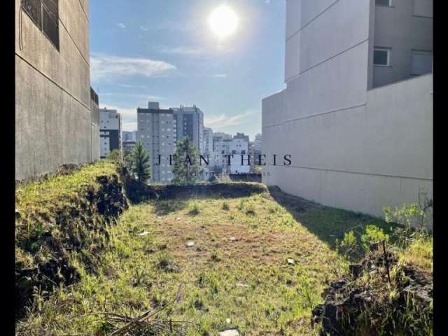 Terreno à venda no Sanvitto, Caxias do Sul  por R$ 460.000