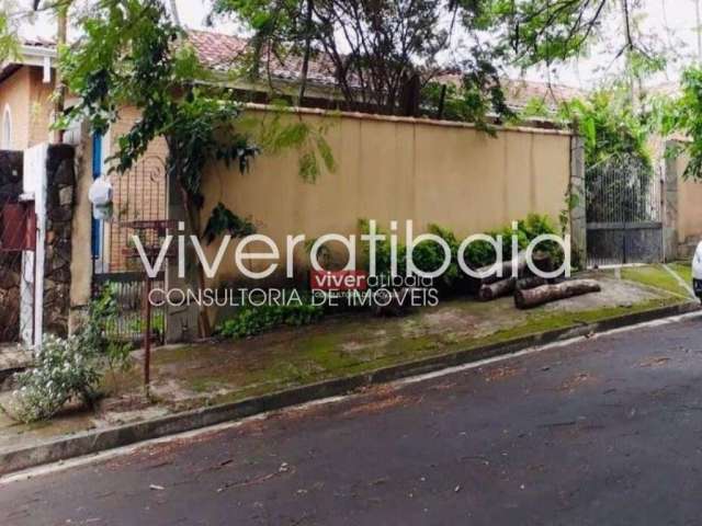 Casa com 7 dormitórios à venda, 300 m² por R$ 1.000.000,00 - Vila Santista - Atibaia/SP