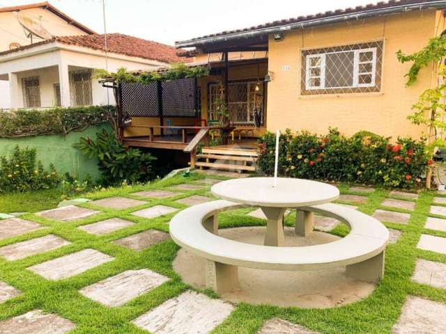 Casa com 3 dormitórios à venda, 200 m² por R$ 530.000,00 - Balneário - São Pedro da Aldeia/RJ