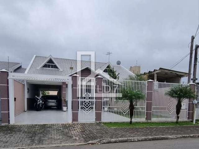 Casa com 4 quartos à venda na Rua Antônio de Castro Alves, Vargem Grande, Pinhais, 300 m2 por R$ 1.250.000