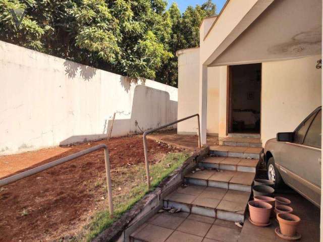 Casa com 3 dormitórios à venda, 160 m² por R$ 650.000,00 - Jardim Irajá - Ribeirão Preto/SP