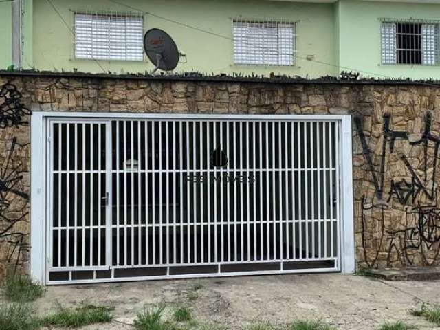 Sobrado com 2 dormitórios para alugar por R$ 2.300,00/mês - Jardim São Gabriel -