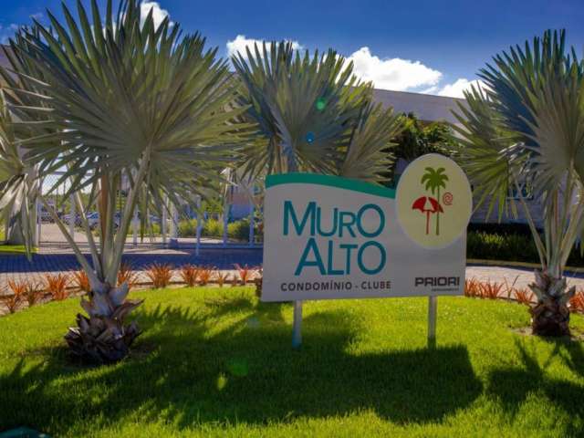 Apartamento com 2 Quartos, suíte, Varanda- Muro Alto Condomínio Club