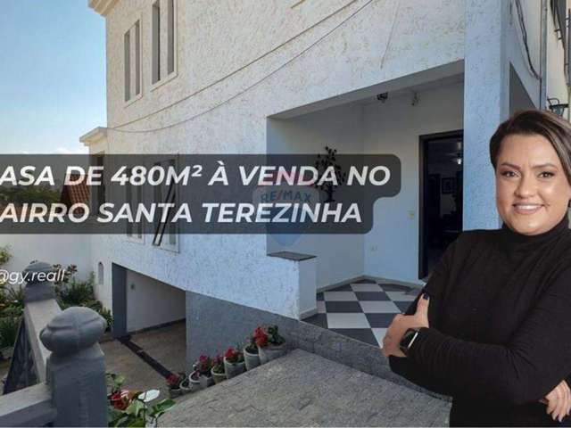 Casa com 480m² à Venda no bairro Santa Terezinha, BH