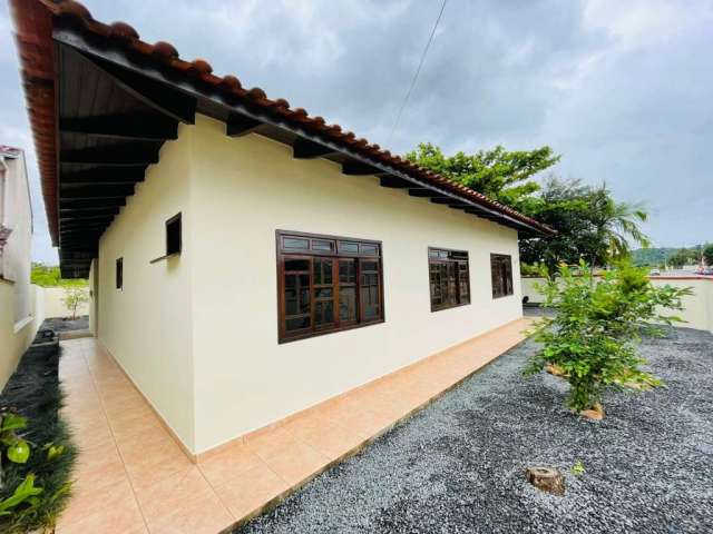 Casa com 3 quartos à venda no Amizade, Jaraguá do Sul , 90 m2 por R$ 690.000