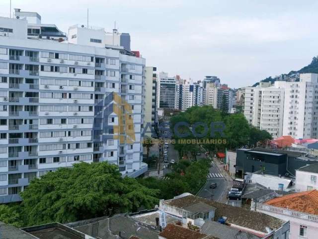 Apartamento com 2 quartos à venda na Rua General Bittencourt 386, 386, Centro, Florianópolis por R$ 650.000