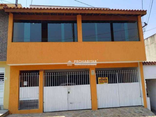 Vendo maravilhoso sobrado com 3 dormitórios, sendo 1 suíte, sala grande para 3 ambientes, cozinha grande, com copa, repleta de armários, churrasqueira