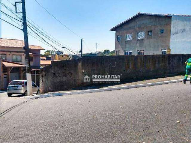 Terreno à venda no Parque Colonial