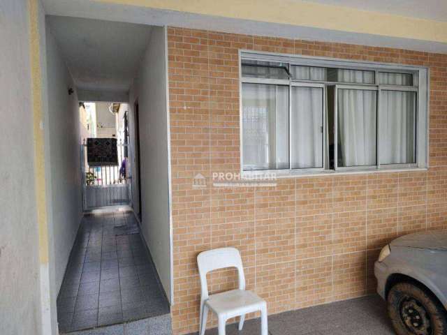 Vendo Sobrado no Parque Residencial Cocaia com 3 dormitórios, com 3 banheiros e com 2 vagas,