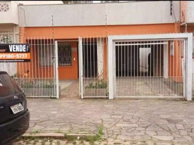 Casa com 2 dormitórios à venda, 146 m² por R$ 430.000,00 - São João - Porto Alegre/RS