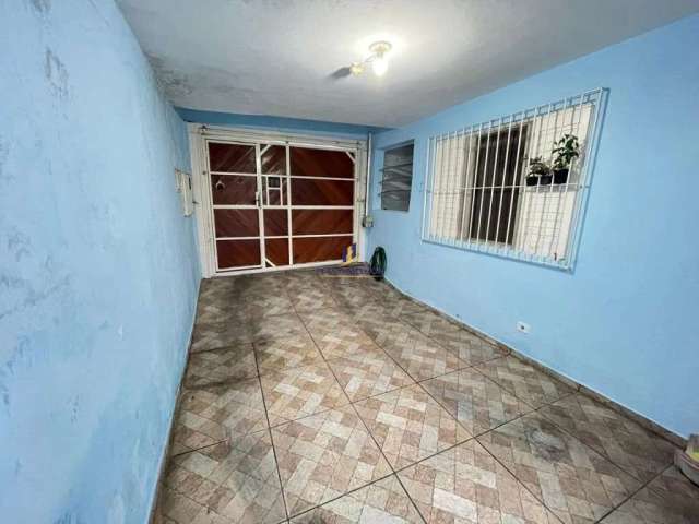 Casa com 2 Quartos, 1 suíte e 2 banheiros à Venda, 110 m² por R$ 350.000 - CA1817