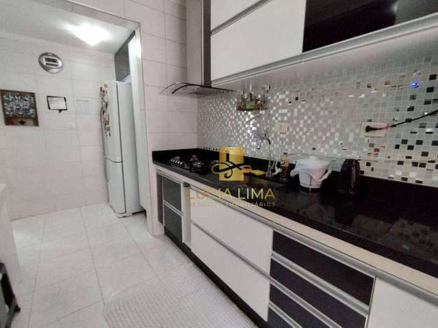 Sobrado com ESPAÇO GOURMET INCRÍVEL no VILLA BRANCA,  3 dormitórios à venda, 120 m² por R$ 745.000 - Jacareí/SP