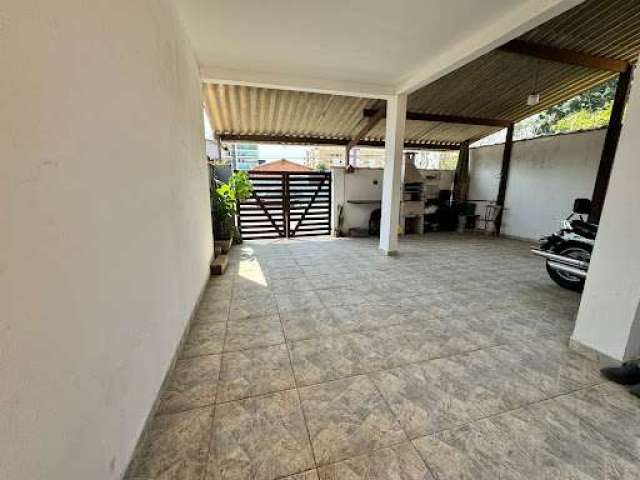 Casa com 3 dormitórios à venda, 121 m² por R$ 680.000,00 - Vila Agao - Bertioga/SP