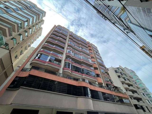 Residencial São Germano: Apartamento Mobiliado com 4 Quartos e Vista Privilegiada