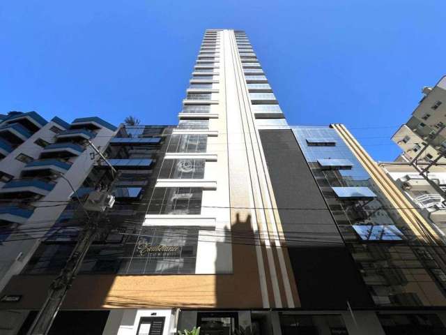 Luxo e Conforto: Apartamento Triplex no Exuberance Tower, com 03 Suítes e Espaço de Lazer Completo