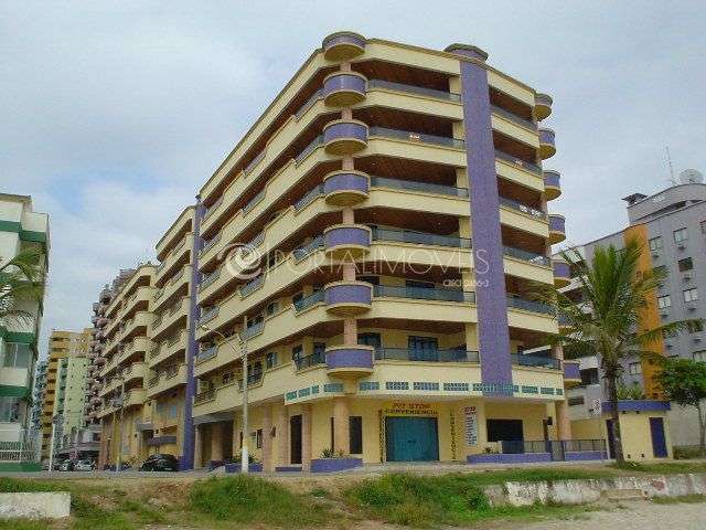 Center Lorenz - Frente Mar Com 04 Dormitórios para Temporada Em Meia Praia Itapema SC