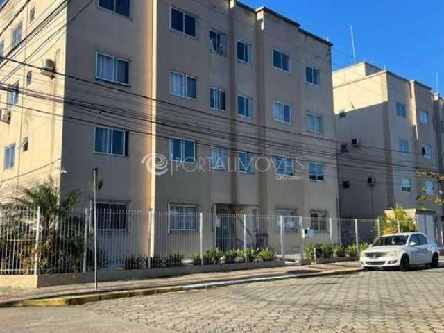 Residencial Morretes I: Apartamento Semi Mobiliado com 2 Dormitórios em Itapema