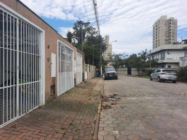 Sobrado com 3 Dormitórios e 2 Vagas de Garagem - 120 m² de Área Privativa na Várzea