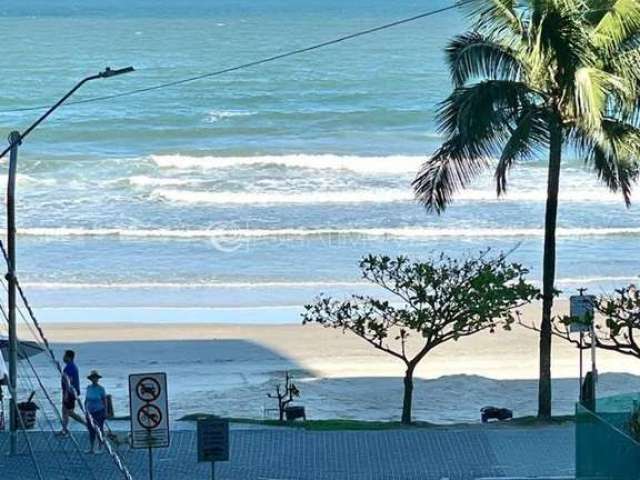 Apartamento temporada, quadra mar com 3 dormitórios na meia praia