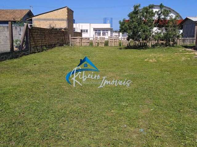 Lindo terreno em região de moradores no balneário Albatroz