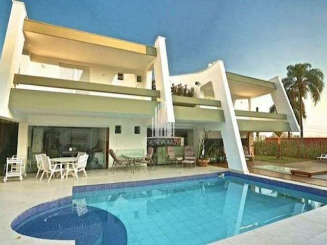 Casa com 4 quartos à venda em Alto de Pinheiros, São Paulo  por R$ 5.000.000