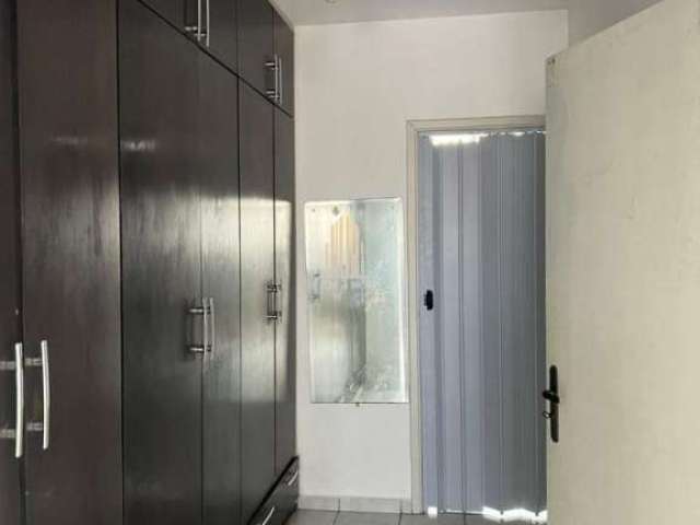 Apartamento com 3 quartos à venda no Cambuci, São Paulo  por R$ 429.000