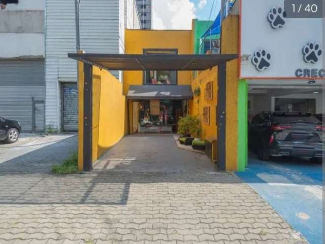 Casa comercial à venda em Indianópolis, São Paulo  por R$ 4.000.000