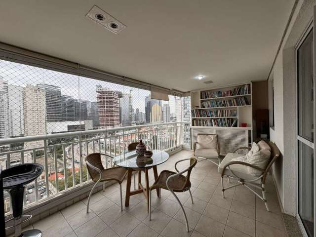 Apartamento com 3 quartos à venda na Chácara Santo Antônio, São Paulo  por R$ 1.550.000