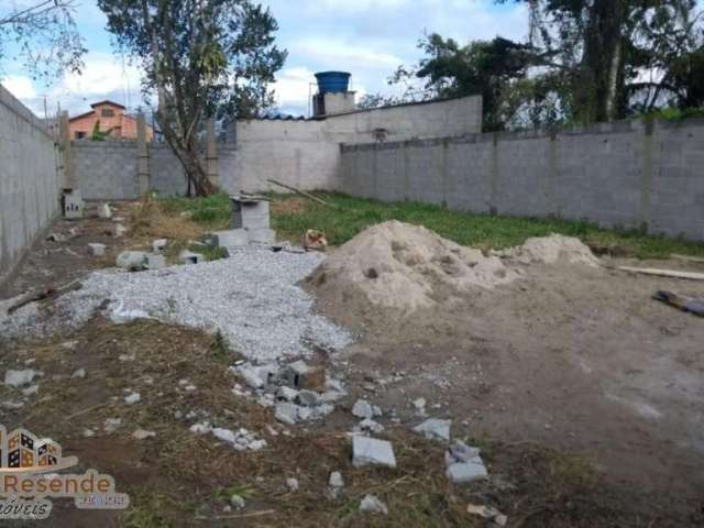 Terreno à venda no Balneário dos Golfinhos, Caraguatatuba , 270 m2 por R$ 160.000