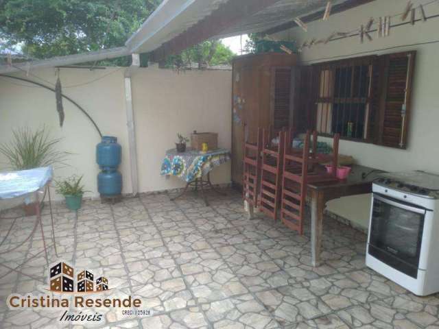 Casa à venda no Travessão, Caraguatatuba , 250 m2 por R$ 400.000