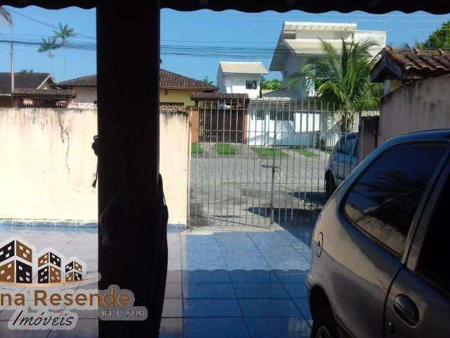 Casa com 2 quartos à venda no Jardim das Gaivotas, Caraguatatuba , 245 m2 por R$ 365.000