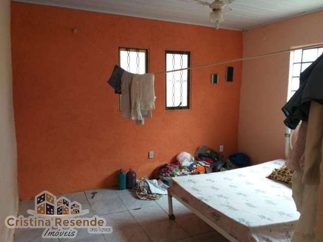 Casa com 2 quartos à venda no Perequê Mirim, Caraguatatuba , 350 m2 por R$ 190.000