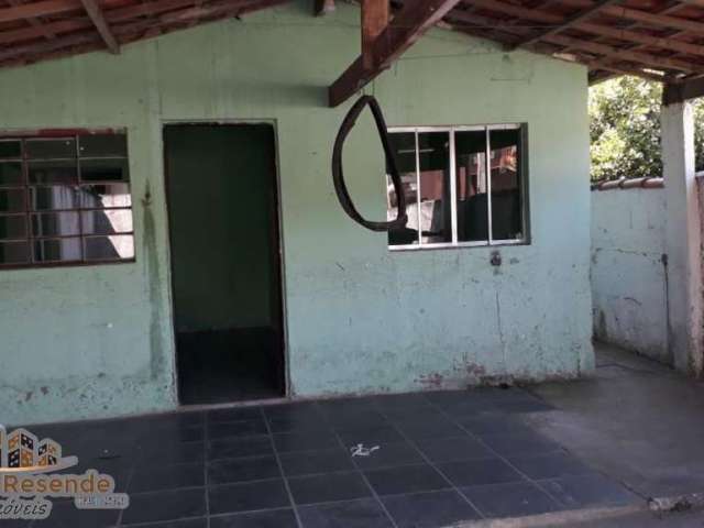 Casa com 2 quartos à venda no Perequê Mirim, Caraguatatuba  por R$ 120.000