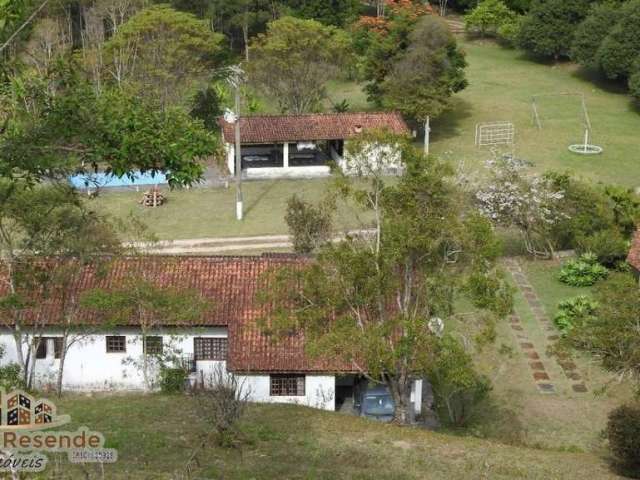 Chácara / sítio à venda em Pouso Alto, Natividade da Serra  por R$ 2.300.000