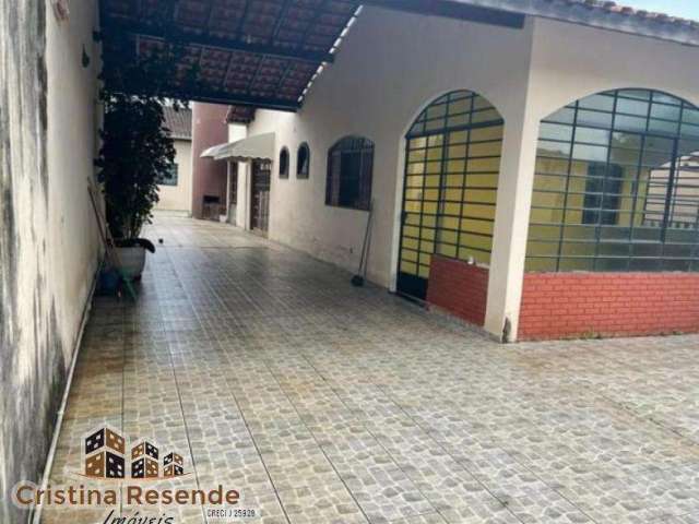 Casa com 3 quartos à venda no Pontal de Santa Marina, Caraguatatuba  por R$ 800.000