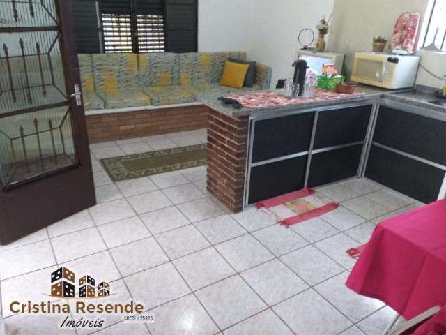 Casa com 3 quartos à venda na Rua Joaquim Aurélio Nabuco de Araújo, Morro do Algodão, Caraguatatuba, 300 m2 por R$ 320.000