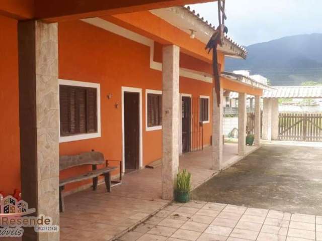 Casa em condomínio fechado com 4 quartos à venda no Jaraguá, Caraguatatuba , 250 m2 por R$ 300.000