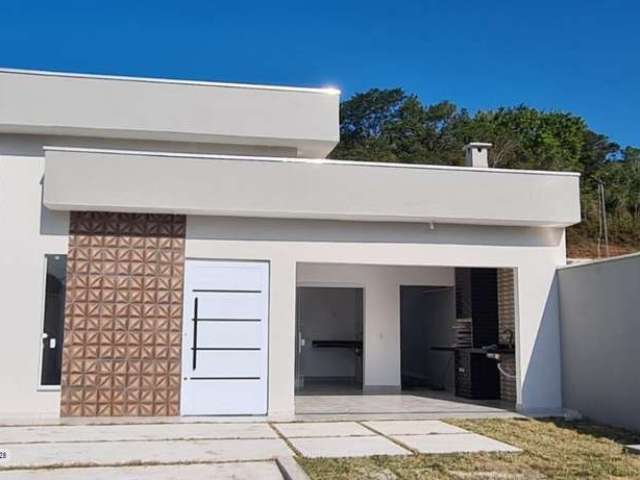 Casa com 3 quartos à venda na Rua Joaquim Aurélio Nabuco de Araújo, Massaguaçu, Caraguatatuba, 300 m2 por R$ 720.000