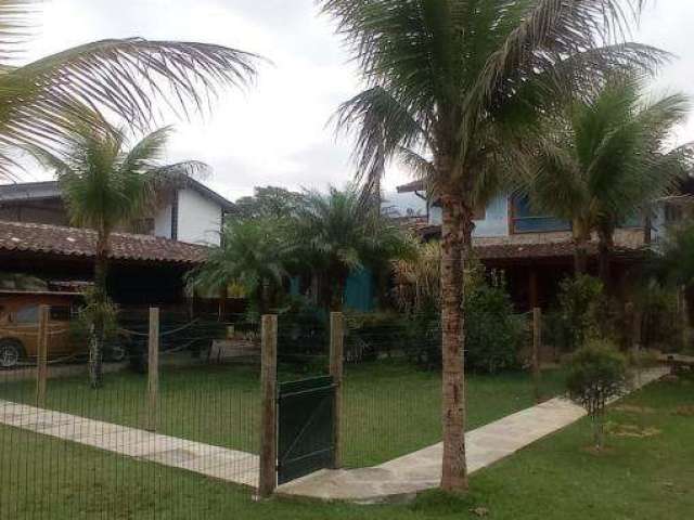 Casa com 3 quartos à venda no Folha Seca, Ubatuba , 360 m2 por R$ 650.000