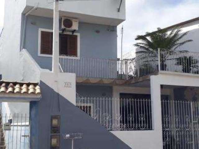 Casa com 4 quartos à venda no Tinga, Caraguatatuba  por R$ 380.000