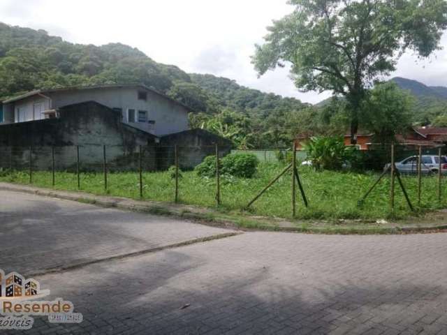 Terreno à venda no Boiçucanga, São Sebastião  por R$ 425.000