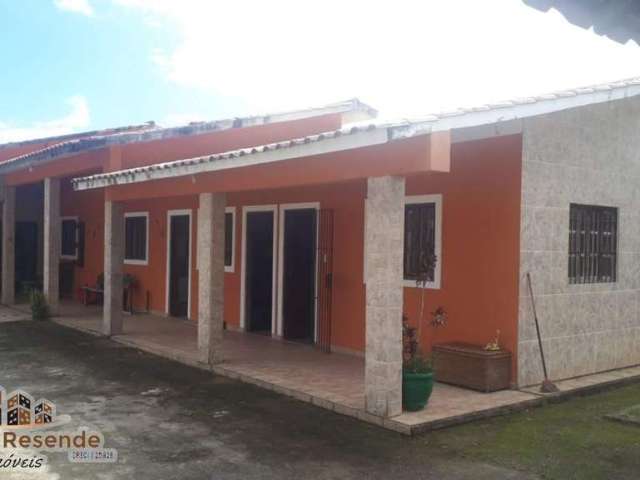 Casa com 3 quartos à venda no Pegorelli, Caraguatatuba , 250 m2 por R$ 340.000