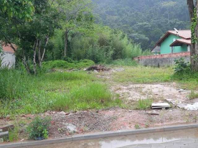 Terreno à venda no Massaguaçu, Caraguatatuba , 704 m2 por R$ 400.000