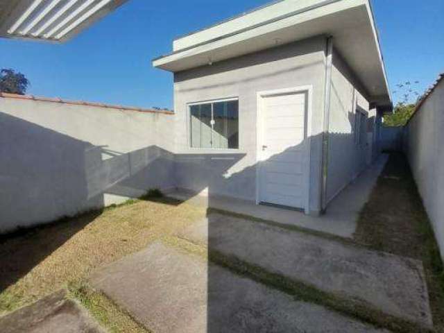 Casa com 2 quartos à venda no Balneário dos Golfinhos, Caraguatatuba , 125 m2 por R$ 345.000