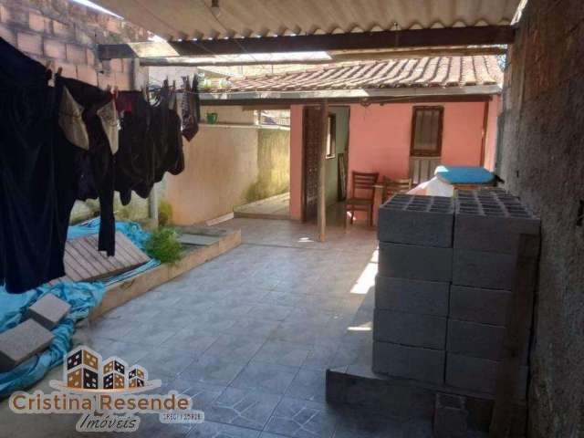 Casa com 2 quartos à venda no Perequê Mirim, Caraguatatuba  por R$ 220.000