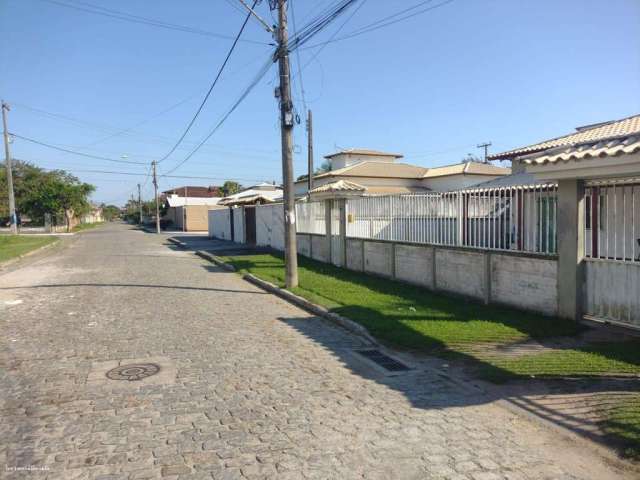 Casa para Venda em Casimiro de Abreu, Peixe Dourado, 2 dormitórios, 1 banheiro, 1 vaga