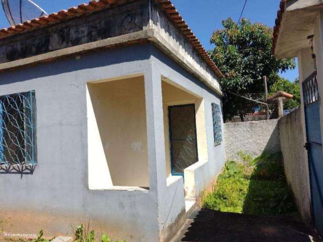 Casa para Venda em Rio das Ostras, Rocha Leão, 2 dormitórios, 1 banheiro, 3 vagas