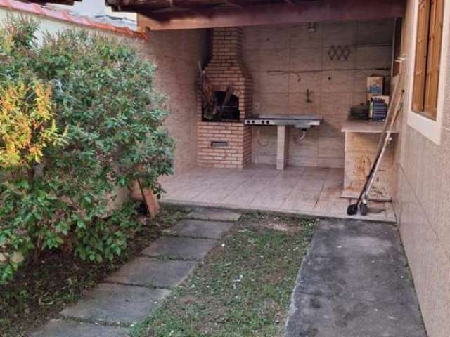 Casa para Venda em Rio das Ostras, Extensão do Bosque, 3 dormitórios, 2 banheiros, 3 vagas