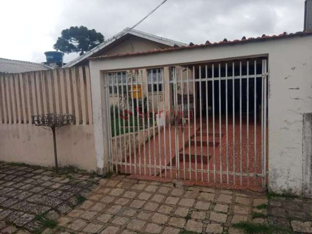 Casa a Venda no bairro Cajuru- ACEITA FINANCIAMENTO